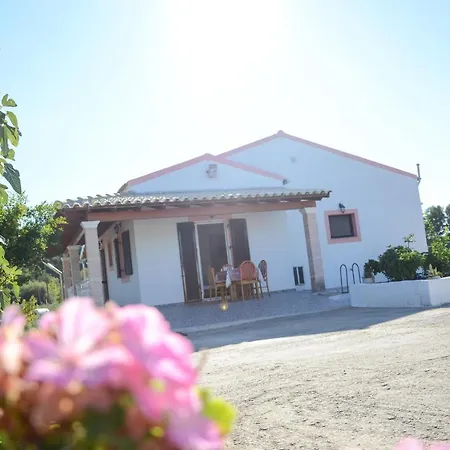 Vicky Corfu Vakantiehuis Ágios Ioánnis